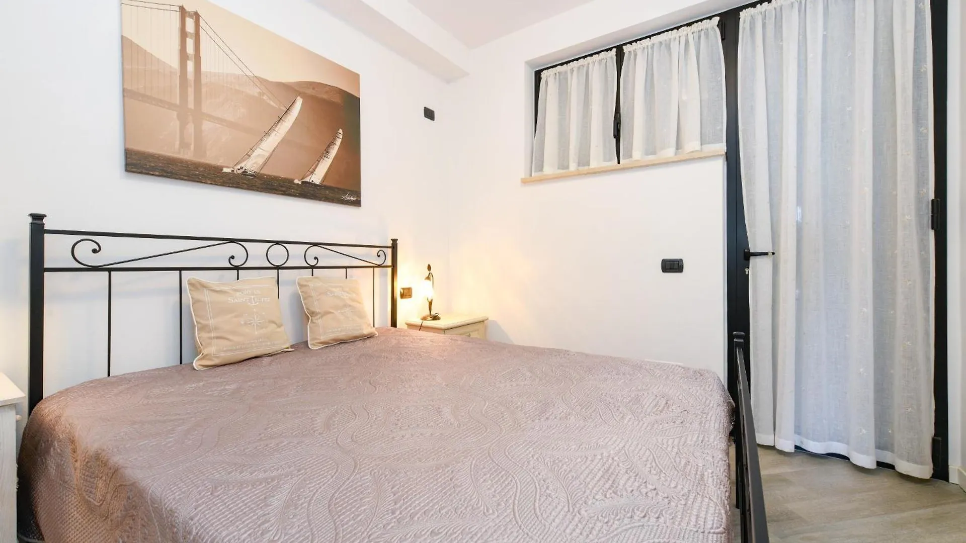 La Perla Adult Only Apartment Manerba del Garda