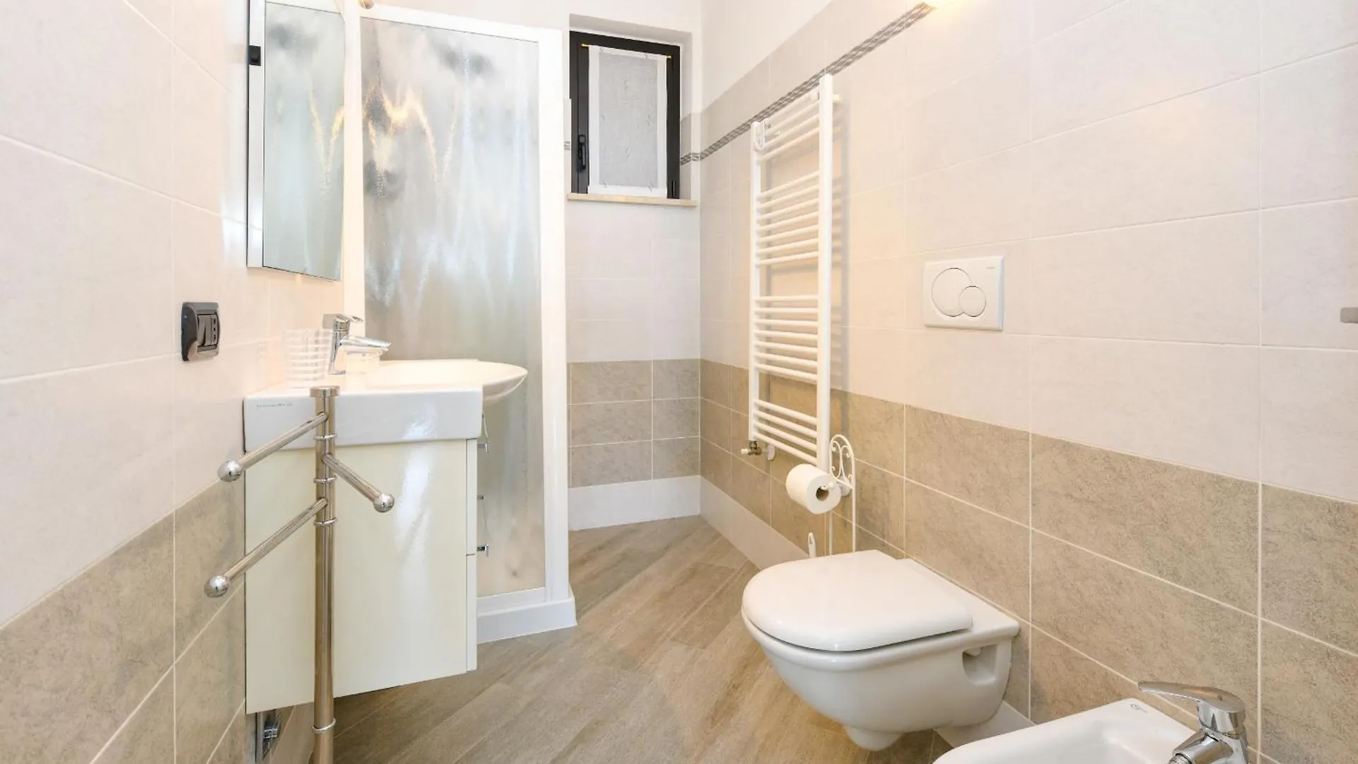 La Perla Adult Only Apartment Manerba del Garda 0*,