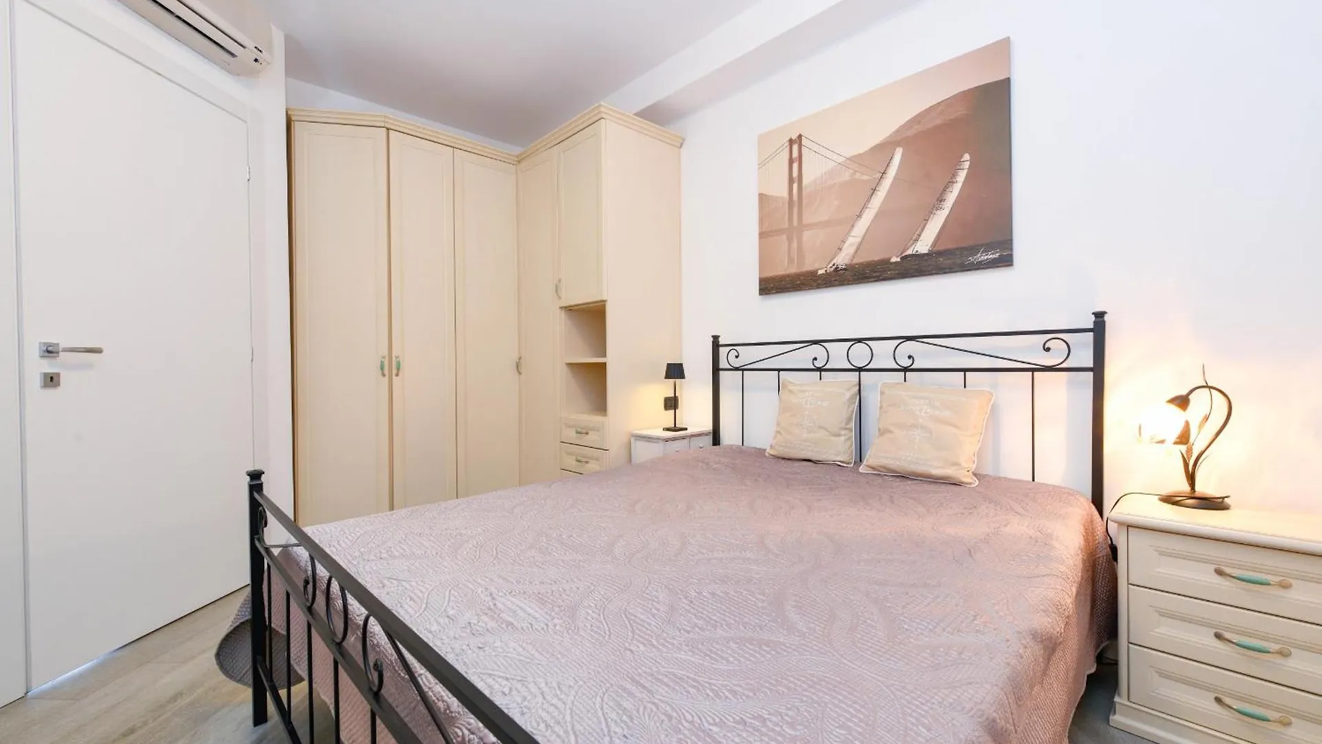 La Perla Adult Only Apartment Manerba del Garda 0*,