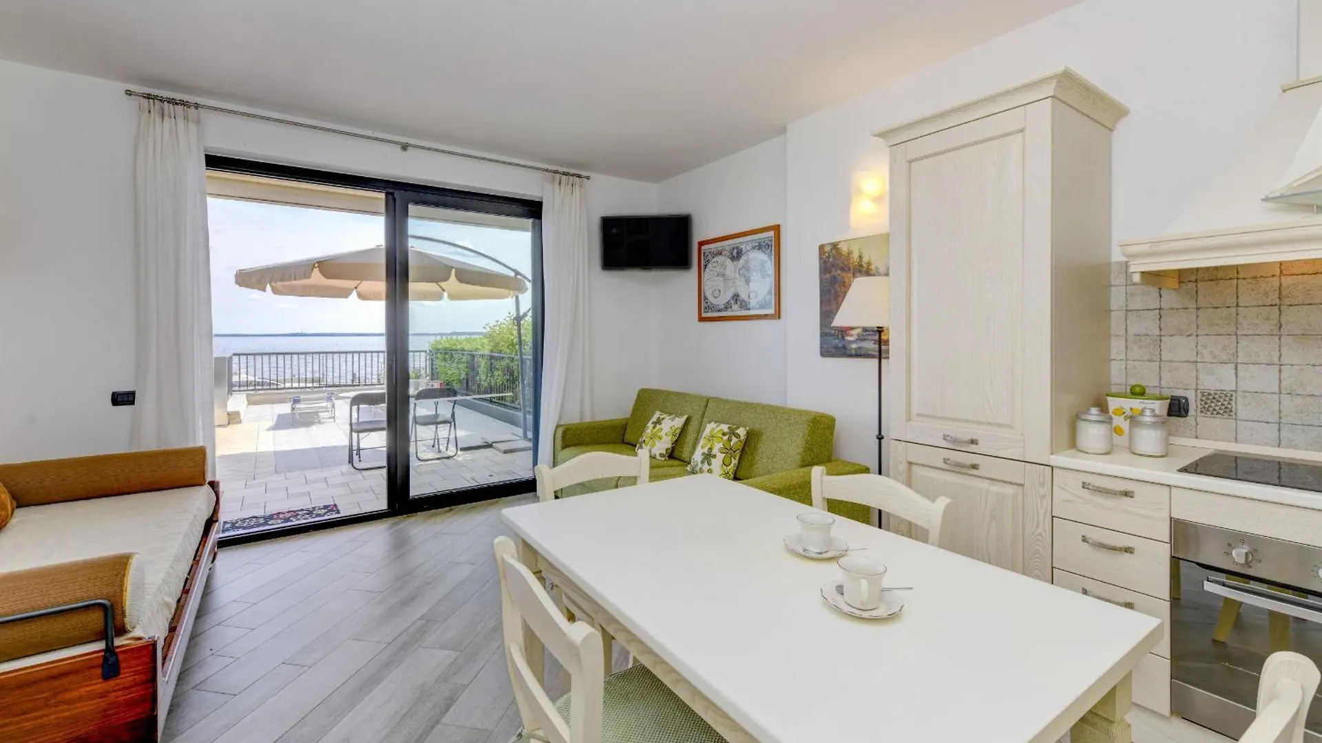 La Perla Adult Only Apartment Manerba del Garda