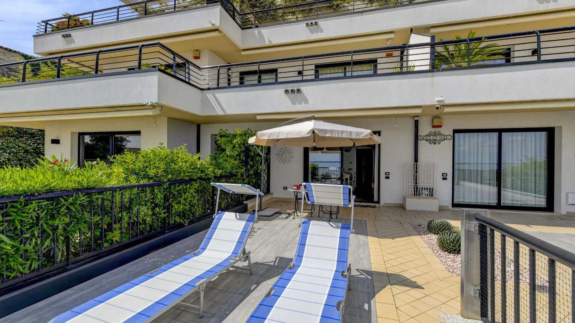La Perla Adult Only Apartment Manerba del Garda Italy