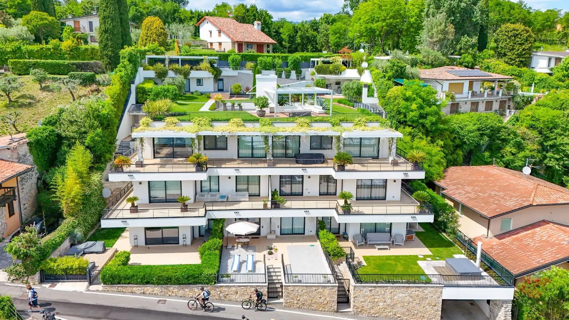 La Perla Adult Only Apartment Manerba del Garda 0*,  Italy